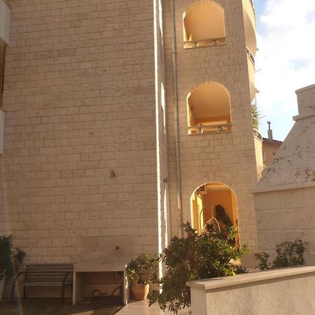 Villa Vujcic Макарска Екстериор снимка